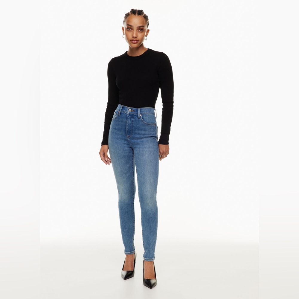 Aritzia Denim Forum Yoko High Waisted Jeans size 25